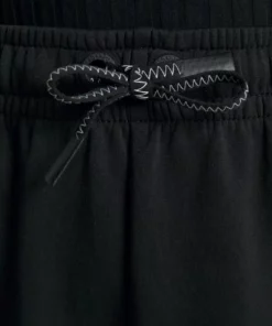 Lacoste EXCLUSIVE - Short - Black 15 Lacoste EXCLUSIVE - Short - Black -Lacoste Soldes Magasin caaf909a7b8b4c9daf2b07d466727fd9