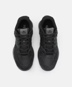 Lacoste POINT - Baskets Basses - Black 9 Lacoste POINT - Baskets Basses - Black -Lacoste Soldes Magasin d313619504644a4293ab41b63c2f543c