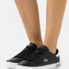 Lacoste POWERCOURT - Baskets Basses - Black/white