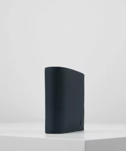 Lacoste BILLFOLD COIN - Portefeuille - Peacoat -Lacoste Soldes Magasin d56ee8bd37f14e8dadf764096131d1ef