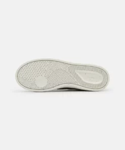 Lacoste COURT - Baskets Basses - Khaki/offwhite 10 Lacoste COURT - Baskets Basses - Khaki/offwhite -Lacoste Soldes Magasin d5841e2811d84785a8f0d05d70dffa7c