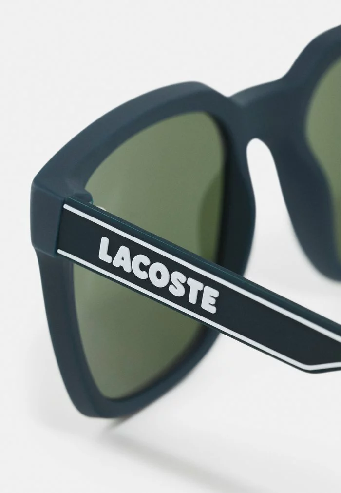 Lacoste Lunettes De Soleil - Matte Blue 3 Lacoste Lunettes De Soleil - Matte Blue – Image 3