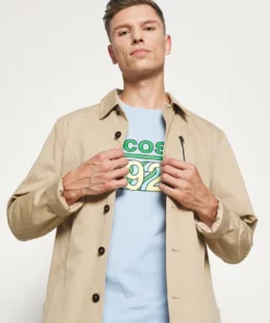 Lacoste T-shirt Imprimé - Calanque 10 Lacoste T-shirt Imprimé - Calanque -Lacoste Soldes Magasin d609909e340046ada82427bc2e64ee31