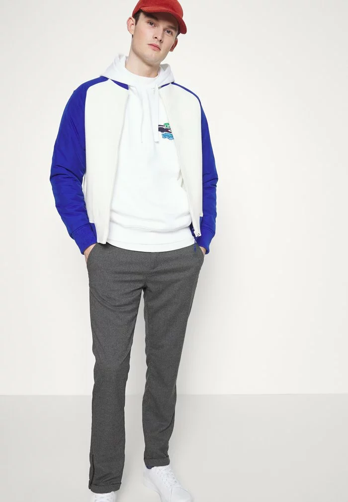 Lacoste Blouson Bomber - Dark Blue 4 Lacoste Blouson Bomber - Dark Blue – Image 4