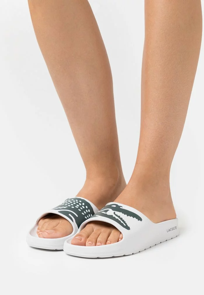 Lacoste CROCO - Mules - White/dark Green 1 Lacoste CROCO - Mules - White/dark Green