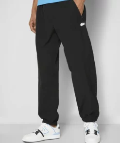 Lacoste EXCLUSIVE - Pantalon De Survêtement - Black 9 Lacoste EXCLUSIVE - Pantalon De Survêtement - Black -Lacoste Soldes Magasin dfb1c4baa77e42a4810d5290130e8048