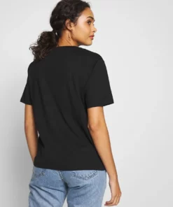 Lacoste T-shirt Basique - Black 7 Lacoste T-shirt Basique - Black -Lacoste Soldes Magasin e2b1cdea6abb463eb38434d8d86e14de