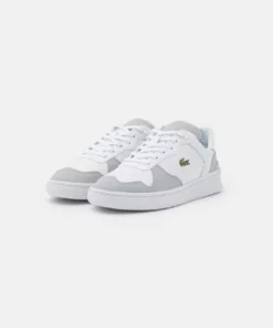 Lacoste Baskets Basses - Off White -Lacoste Soldes Magasin e70dbf7f129e42c7bc9451d9a37dc66f