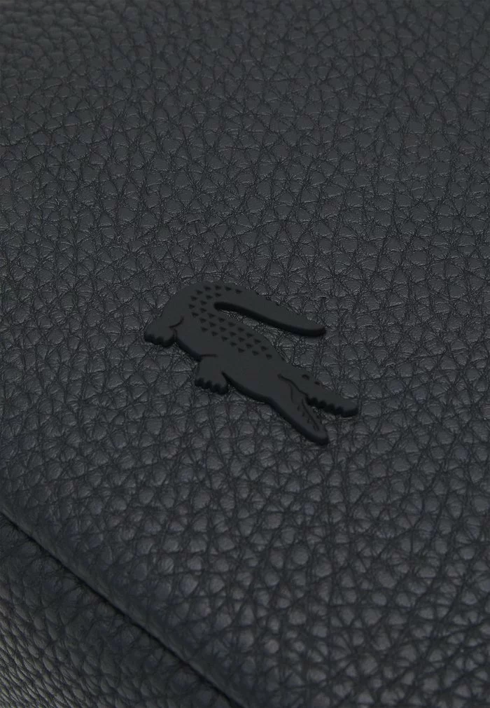 Lacoste Sac Bandoulière - Black 5 Lacoste Sac Bandoulière - Black – Image 5