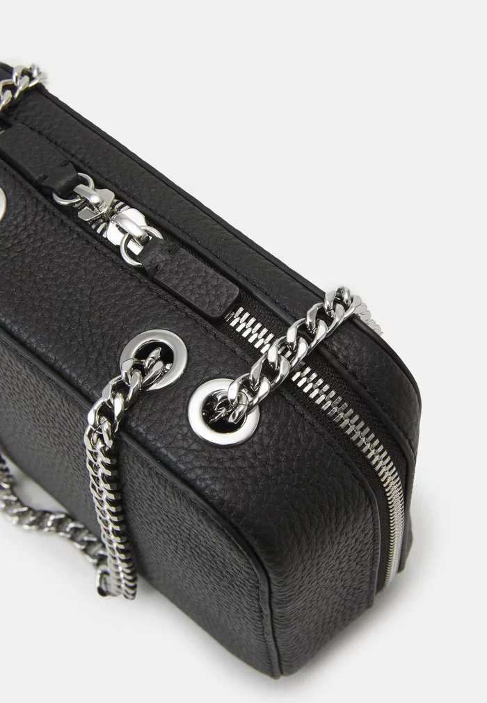 Lacoste NF3391NL - Sac Bandoulière - Black 6 Lacoste NF3391NL - Sac Bandoulière - Black – Image 6