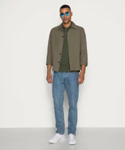 Lacoste Polo - Chlorophylle 7 Lacoste Polo - Chlorophylle -Lacoste Soldes Magasin f2c9c77aa3284aa8a3e2f6db2639b57f