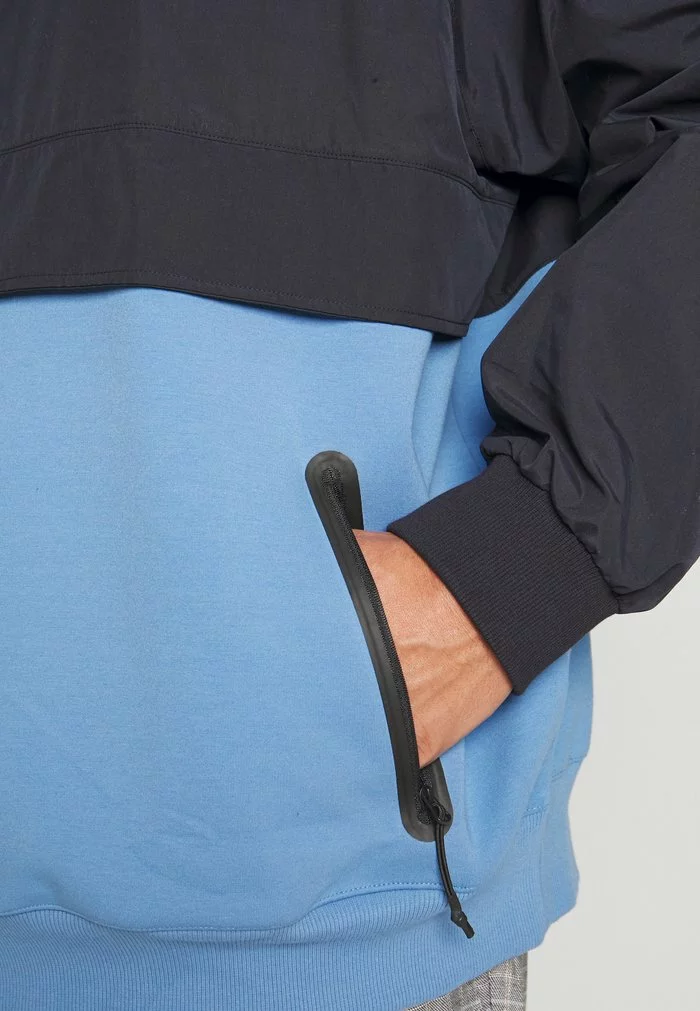 Lacoste Veste Légère - Abysm/turquin Blue 5 Lacoste Veste Légère - Abysm/turquin Blue – Image 5