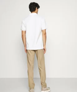 Lacoste Polo - Blanc 8 Lacoste Polo - Blanc -Lacoste Soldes Magasin f5dcd268ac584300b803733b70ac255b