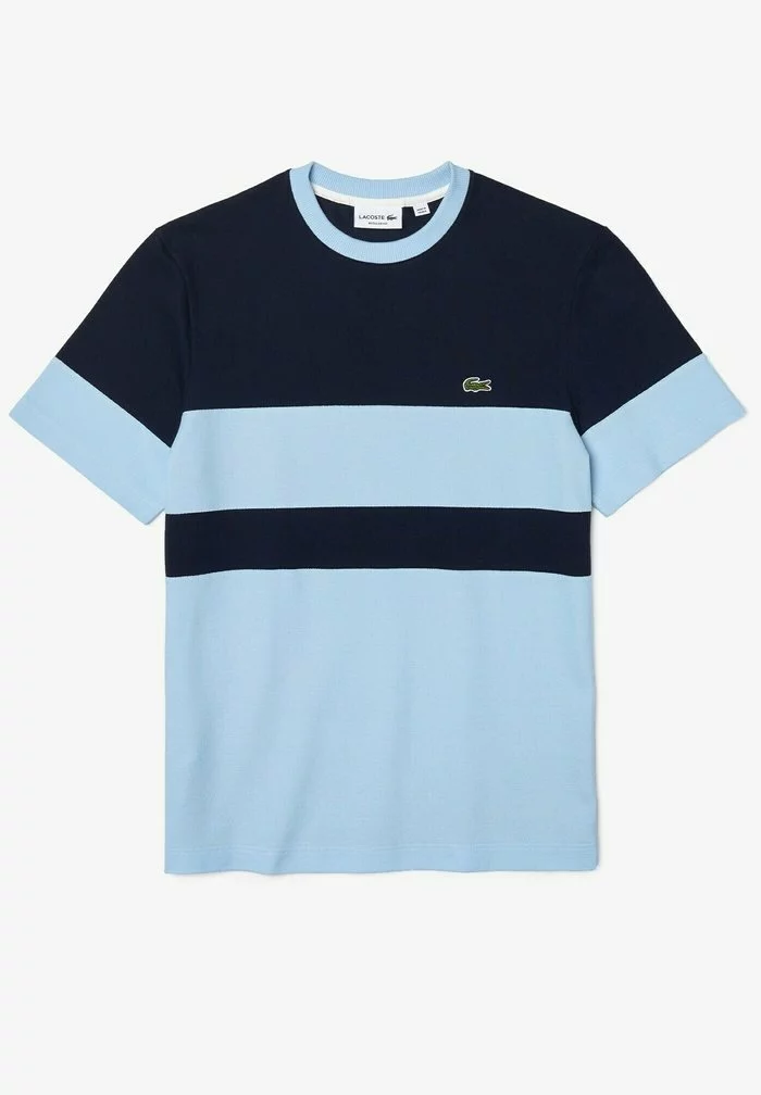Lacoste T-shirt Imprimé - Bleu Marine / Bleu Clair 6 Lacoste T-shirt Imprimé - Bleu Marine / Bleu Clair – Image 6