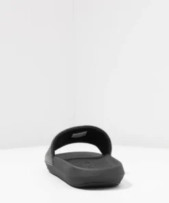 Lacoste CROCO SLIDE - Mules - Black/green -Lacoste Soldes Magasin fc0d76f20ffe45e6b7cb97f8dea599dc