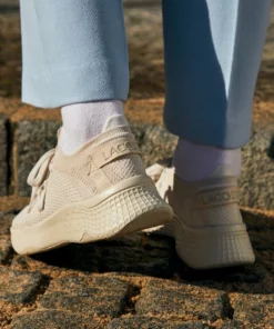 Lacoste COURT DRIVE - Baskets Basses - Off White -Lacoste Soldes Magasin fc281c1c2a334db98523f372a79a2d34